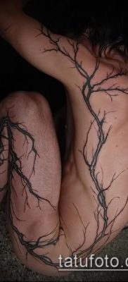 тату дерево с корнями (значение) — пример интересного рисунка тату — 034 tatufoto.com