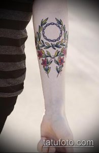 тату лавровый венок (значение) - пример интересного рисунка тату - 066 tatufoto.com