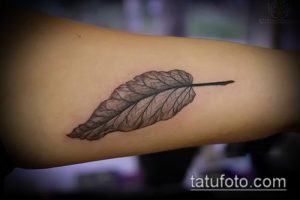 тату лист фото (значение) - пример интересного рисунка тату - 032 tatufoto.com
