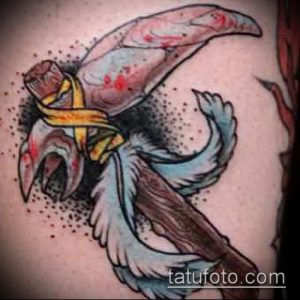 тату топор фото (значение) - пример интересного рисунка тату - 007 tatufoto.com