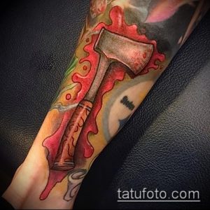 тату топор фото (значение) - пример интересного рисунка тату - 011 tatufoto.com