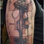 фото военных тату №976 - уникальный вариант рисунка, который удачно можно использовать для переработки и нанесения как военное тату на плече