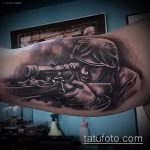 фото военных тату №60 - прикольный вариант рисунка, который удачно можно использовать для переработки и нанесения как военные тату на руке