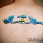 фото тату дельфин №219 - классный вариант рисунка, который легко можно использовать для переработки и нанесения как фото тату дельфин на ноге