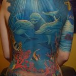 фото тату дельфин №853 - прикольный вариант рисунка, который легко можно использовать для переработки и нанесения как фото тату дельфин на лодыжке