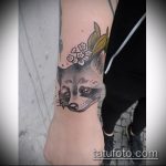 фото тату енот №30 - эксклюзивный вариант рисунка, который хорошо можно использовать для преобразования и нанесения как тату эскизы енот на плечо