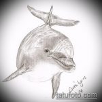 эскиз тату дельфин №876 - эксклюзивный вариант рисунка, который успешно можно использовать для переработки и нанесения как татуировка дельфин на ноге