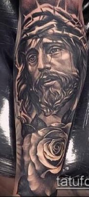 фото тату терновник (значение) — пример интересного рисунка тату — 005 tatufoto.com