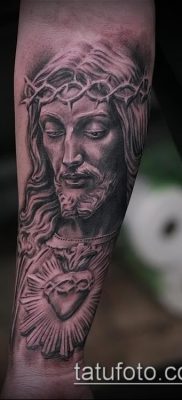 фото тату терновник (значение) — пример интересного рисунка тату — 049 tatufoto.com
