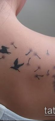 фото одуванчик с птицами (Dandelion Tatto) (значение) — пример рисунка — 039 tatufoto.com