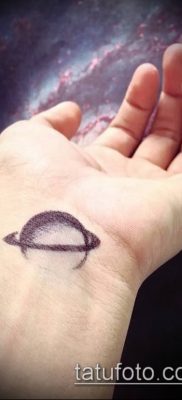 фото тату Сатурн (tattoo Saturn) (значение) — пример рисунка — 002 tatufoto.com