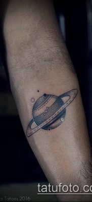 фото тату Сатурн (tattoo Saturn) (значение) — пример рисунка — 090 tatufoto.com
