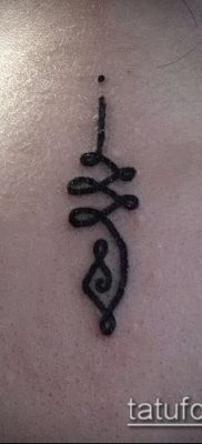 фото тату Уналоме (tattoo Unalome) (значение) — пример рисунка — 011 tatufoto.com
