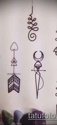 фото тату Уналоме (tattoo Unalome) (значение) — пример рисунка — 035 tatufoto.com