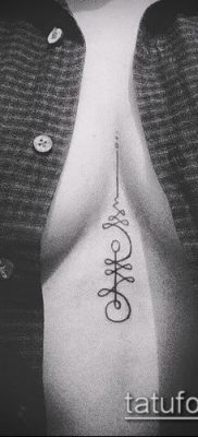 фото тату Уналоме (tattoo Unalome) (значение) — пример рисунка — 040 tatufoto.com