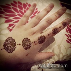 фото тату арабское мехенди (Arabic mehen) (значение) - пример рисунка - 004 tatufoto.com