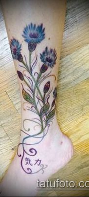 фото тату василек (cornflower tattoo) (значение) — пример рисунка — 029 tatufoto.com