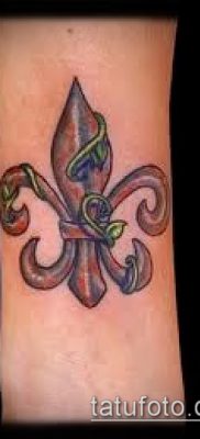 фото тату гера-лилия (значение) — пример интересного рисунка тату — 018 tatufoto.com