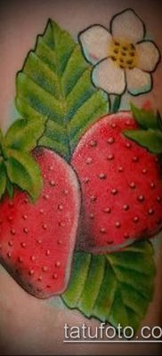 фото тату клубника (Strawberry Tattoos) (значение) — пример рисунка — 006 tatufoto.com