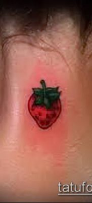 фото тату клубника (Strawberry Tattoos) (значение) — пример рисунка — 034 tatufoto.com