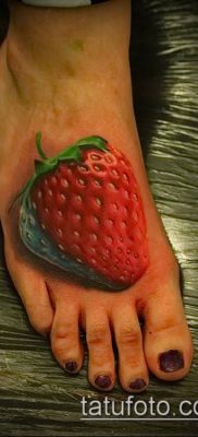 фото тату клубника (Strawberry Tattoos) (значение) — пример рисунка — 044 tatufoto.com