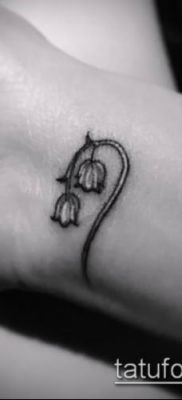 фото тату ландыши (lilies of the valley tattoo) (значение) — пример рисунка — 031 tatufoto.com