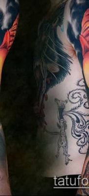 фото тату на ляжке (tattoo Masons) (значение) — пример рисунка — 041 tatufoto.com