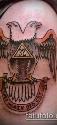 фото тату на ляжке (tattoo Masons) (значение) — пример рисунка — 051 tatufoto.com