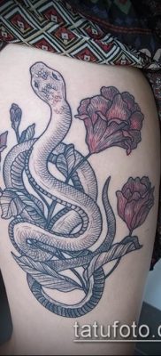 фото тату на ляжке (tattoo on thigh) (значение) — пример рисунка — 032 tatufoto.com