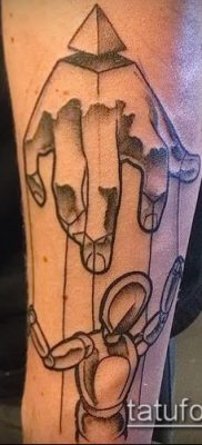 фото тату нитки с марионетка (tattoo) (значение) — пример рисунка — 024 tatufoto.com