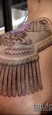 фото тату погон (tattoo epaulettes) (значение) — пример рисунка — 004 tatufoto.com