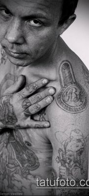 фото тату погон (tattoo epaulettes) (значение) — пример рисунка — 045 tatufoto.com
