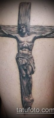 фото тату распятие (crucifix tattoo) (значение) — пример рисунка — 002 tatufoto.com