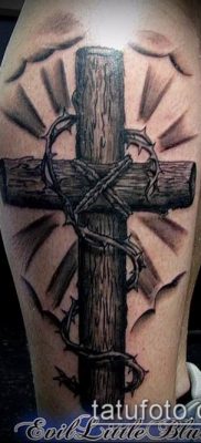 фото тату распятие (crucifix tattoo) (значение) — пример рисунка — 006 tatufoto.com