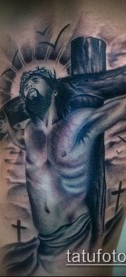 фото тату распятие (crucifix tattoo) (значение) — пример рисунка — 009 tatufoto.com