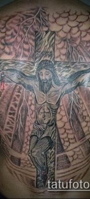 фото тату распятие (crucifix tattoo) (значение) — пример рисунка — 036 tatufoto.com