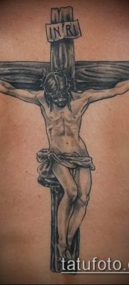 фото тату распятие (crucifix tattoo) (значение) — пример рисунка — 042 tatufoto.com