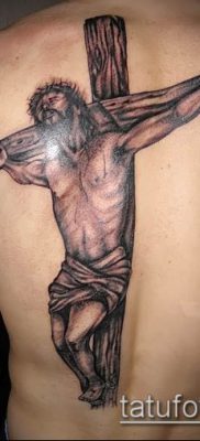 фото тату распятие (crucifix tattoo) (значение) — пример рисунка — 065 tatufoto.com