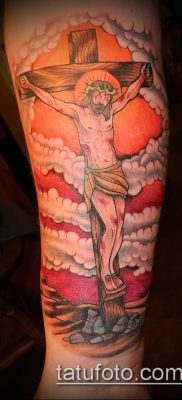 фото тату распятие (crucifix tattoo) (значение) — пример рисунка — 067 tatufoto.com