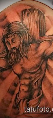 фото тату распятие (crucifix tattoo) (значение) — пример рисунка — 068 tatufoto.com