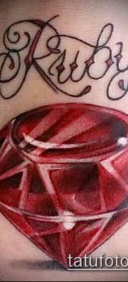 фото тату рубин (ruby tattoo) (значение) — пример рисунка — 005 tatufoto.com