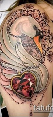 фото тату рубин (ruby tattoo) (значение) — пример рисунка — 056 tatufoto.com