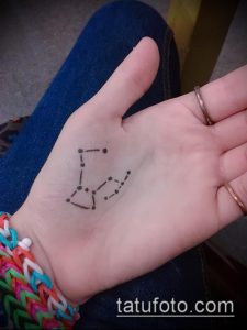 фото тату созвездие (значение) - пример интересного рисунка тату - 015 tatufoto.com