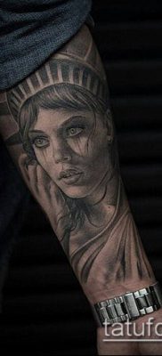 фото ТАТУ СТАТУЯ СВОБОДЫ (Tattoo) (значение) — пример рисунка — 042 tatufoto.com