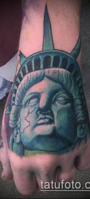 фото ТАТУ СТАТУЯ СВОБОДЫ (Tattoo) (значение) — пример рисунка — 043 tatufoto.com