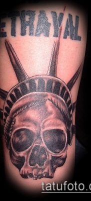 фото ТАТУ СТАТУЯ СВОБОДЫ (Tattoo) (значение) — пример рисунка — 044 tatufoto.com