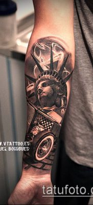 фото ТАТУ СТАТУЯ СВОБОДЫ (Tattoo) (значение) — пример рисунка — 080 tatufoto.com