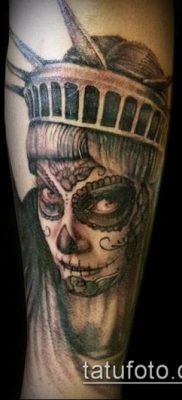 фото ТАТУ СТАТУЯ СВОБОДЫ (Tattoo) (значение) — пример рисунка — 094 tatufoto.com