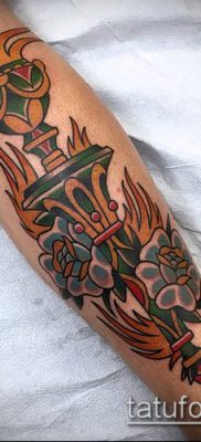 ТАТУИРОВКА ФАКЕЛ №185 — прикольный вариант рисунка, который легко можно использовать для переделки и нанесения как татуировка факел с лентой