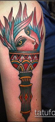 ТАТУИРОВКА ФАКЕЛ №878 — достойный вариант рисунка, который хорошо можно использовать для доработки и нанесения как татуировка факел на пальце